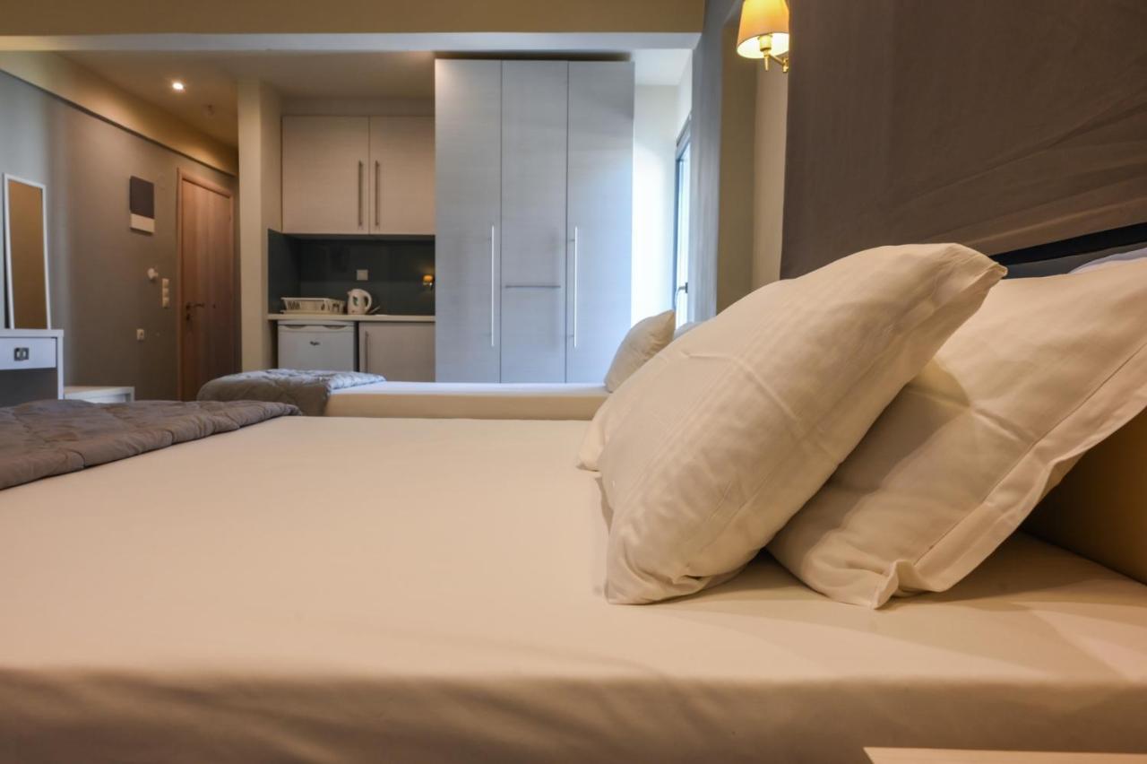 Blue Sea Boutique Apartments Olympiakí Aktí Buitenkant foto